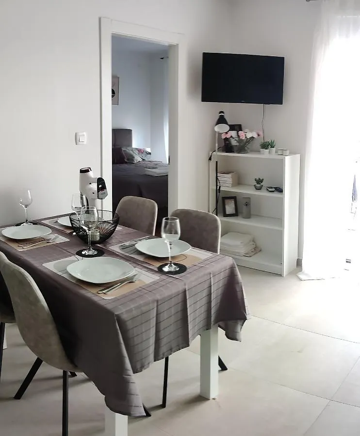 App Emily Apartment Dramalj